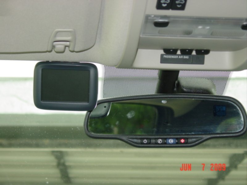 Slim 3.5" LCD w/ Metal Bumper Mount - 2007 & up Avalanche & EXT - Click Image to Close